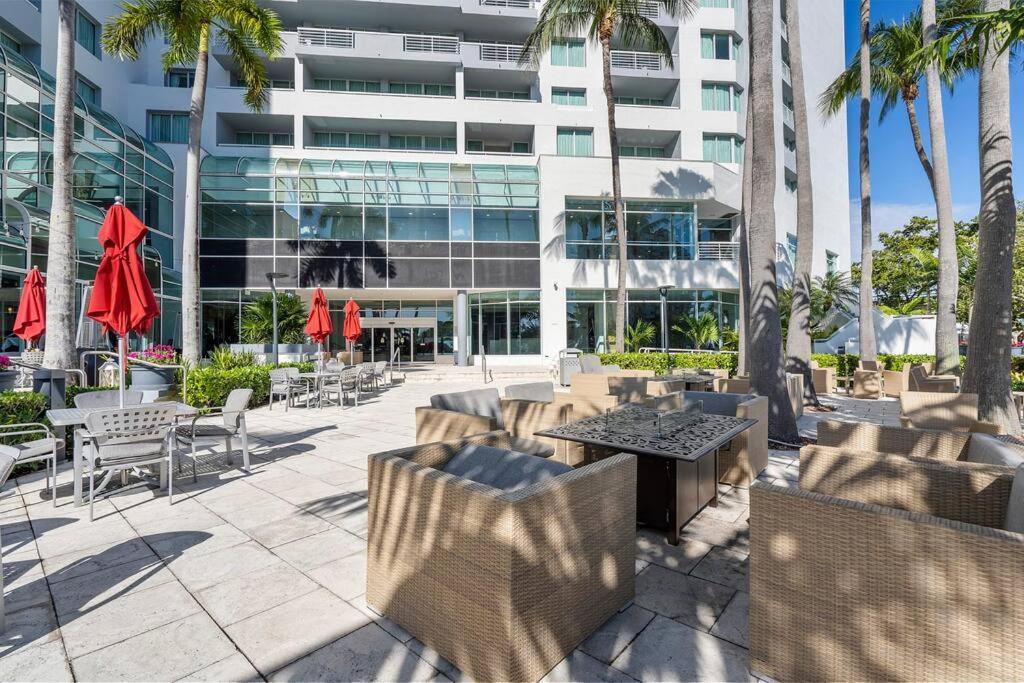 Avi Lux Stay Fort Lauderdale Eksteriør bilde